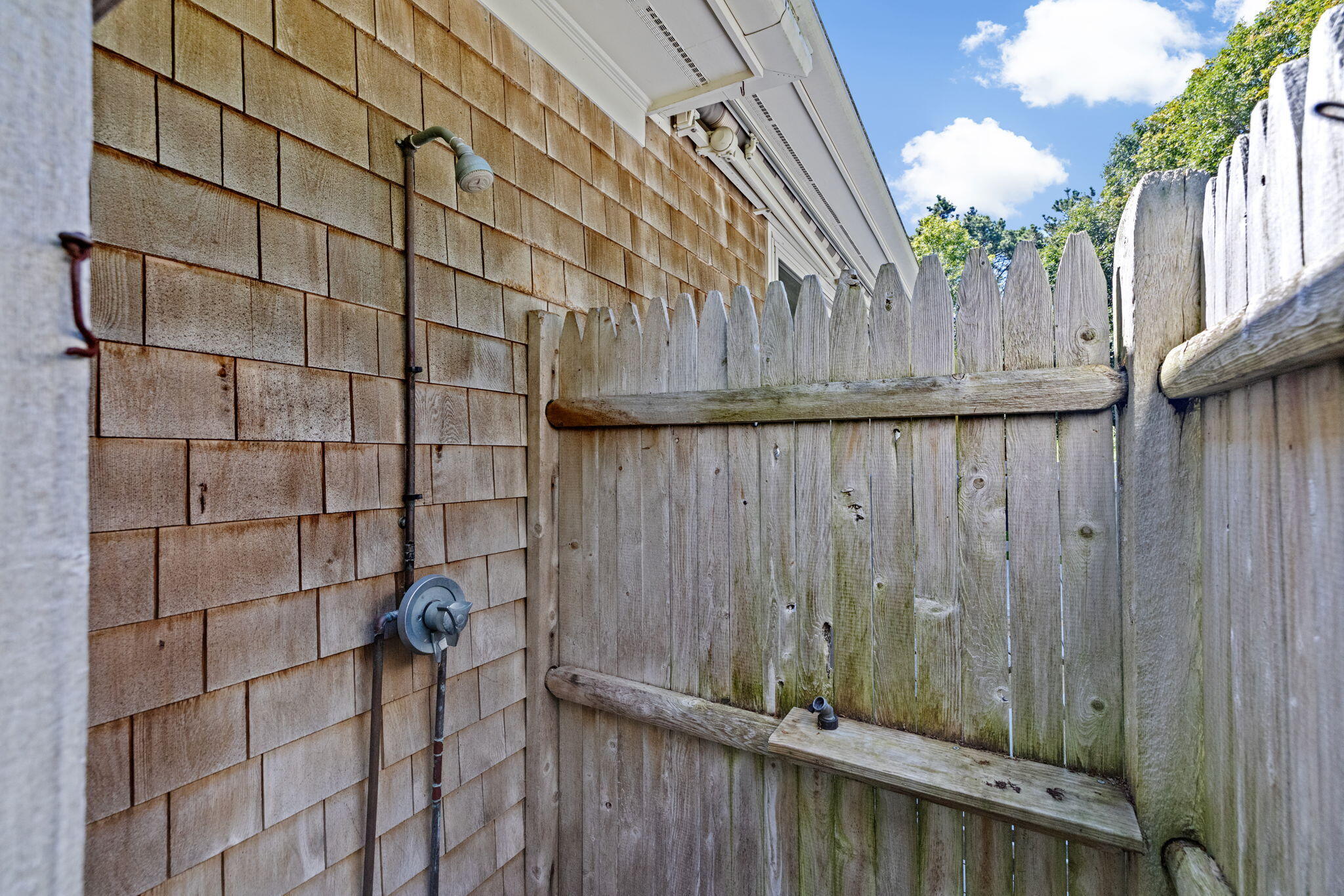 166 Carriage Lane