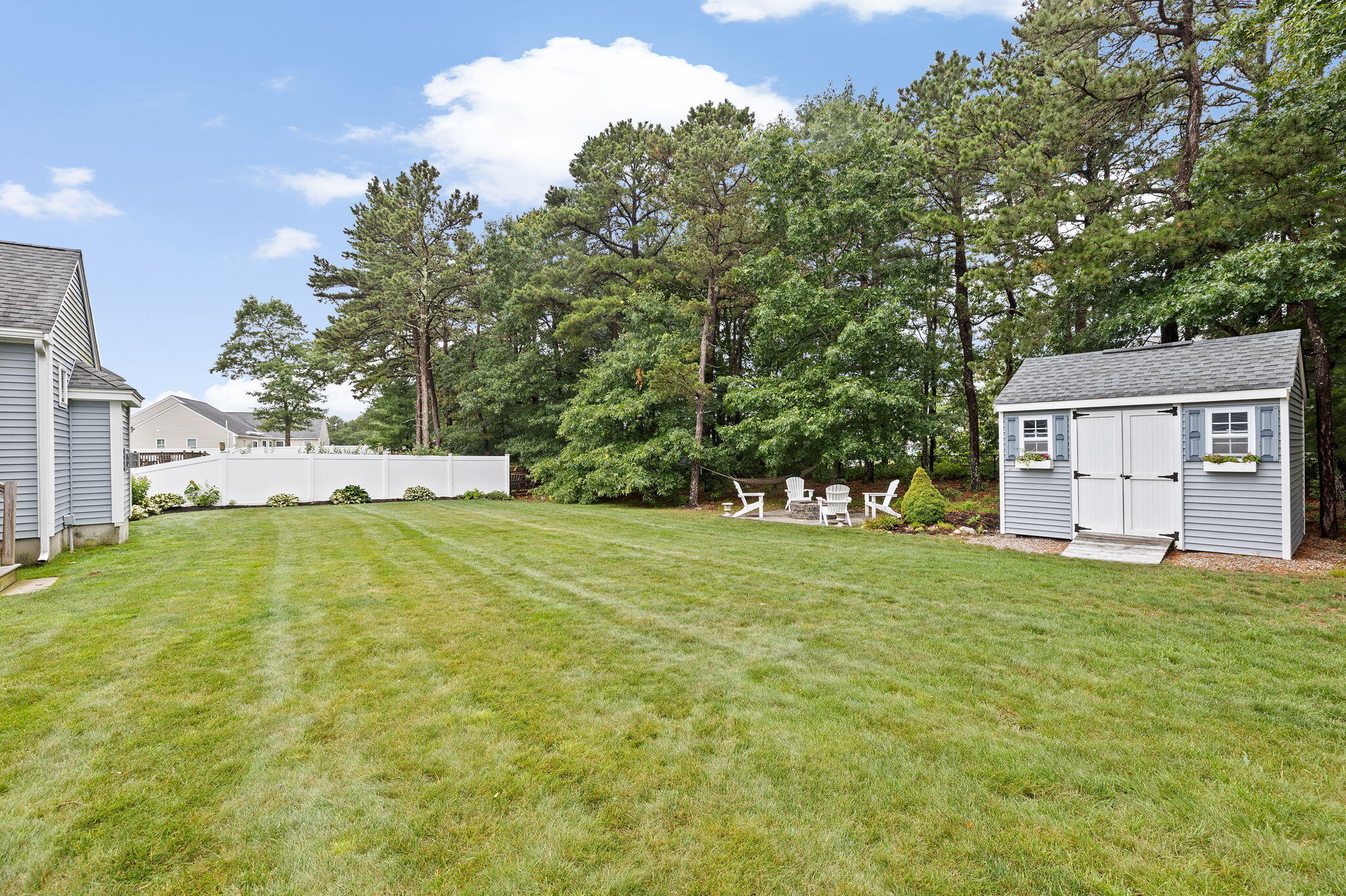 23 Settlers Way