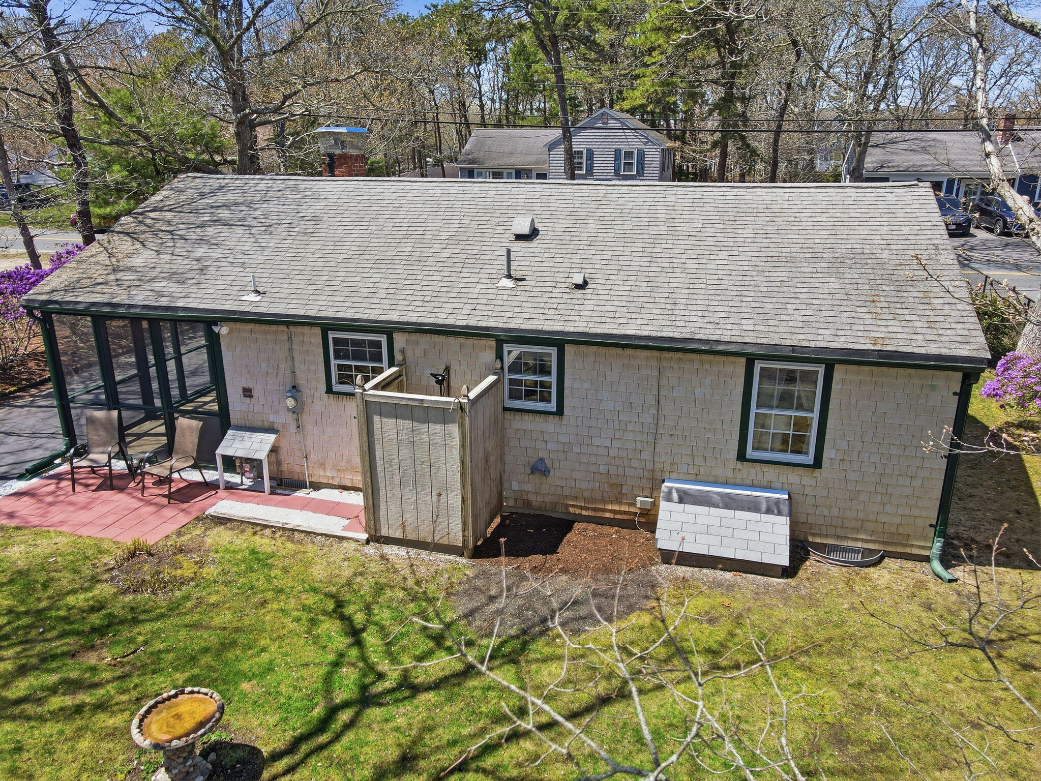 28 Pine Grove Road