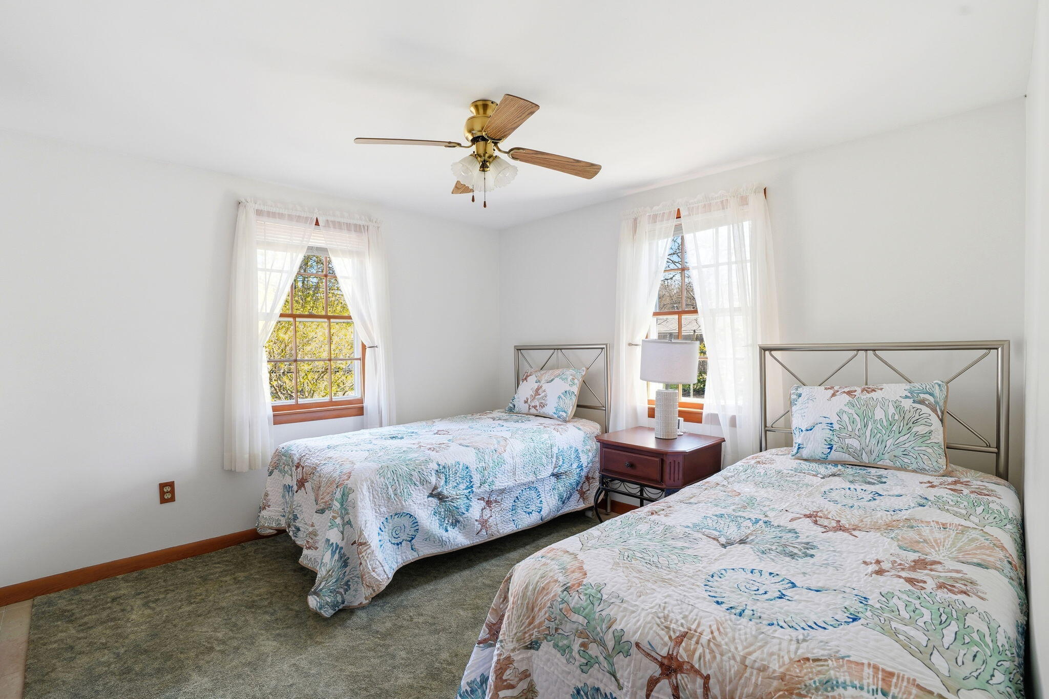 28 Pine Grove Road