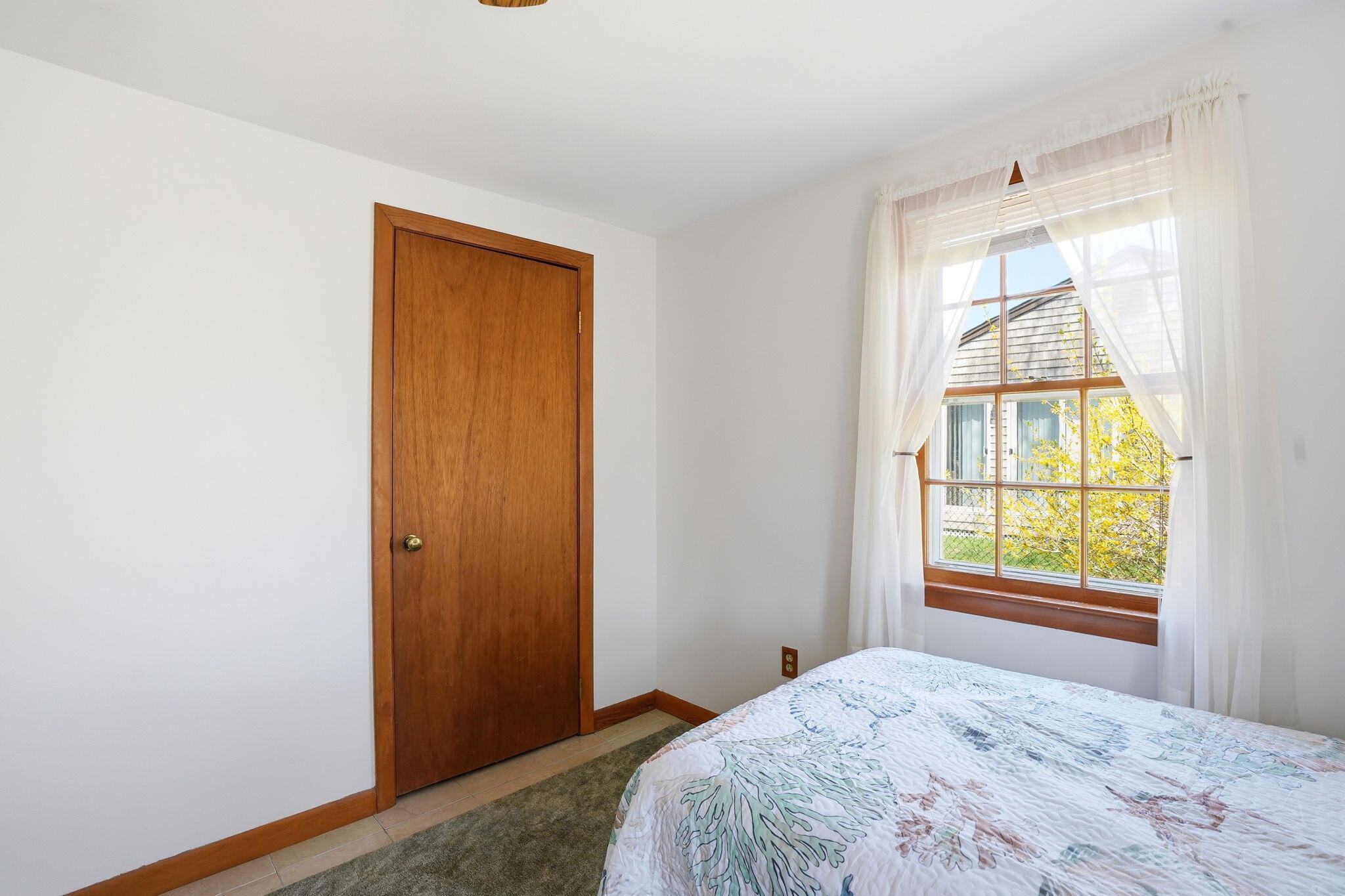 28 Pine Grove Road