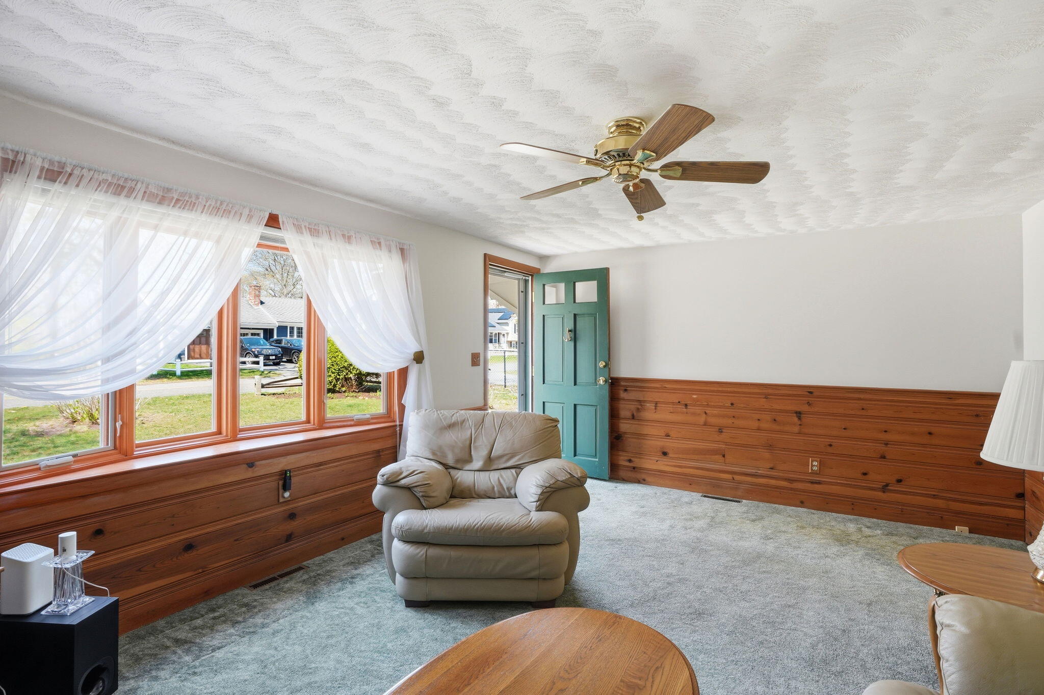 28 Pine Grove Road