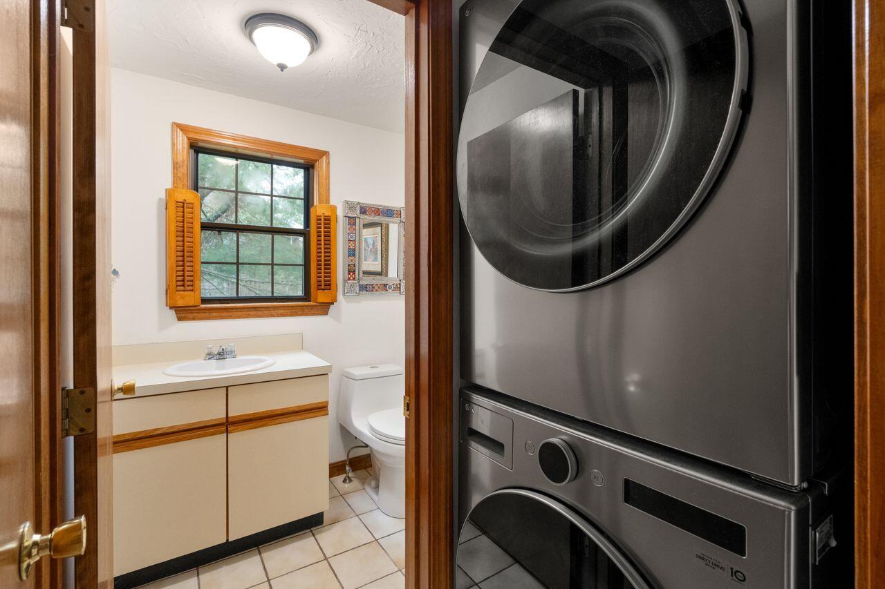 195 Falmouth Road APT 10A