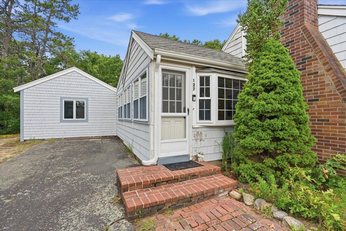 127 Indian Trail