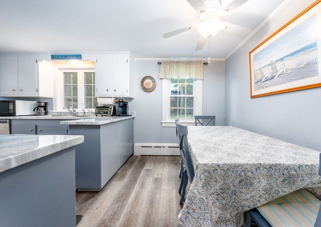 47 W Yarmouth Rd