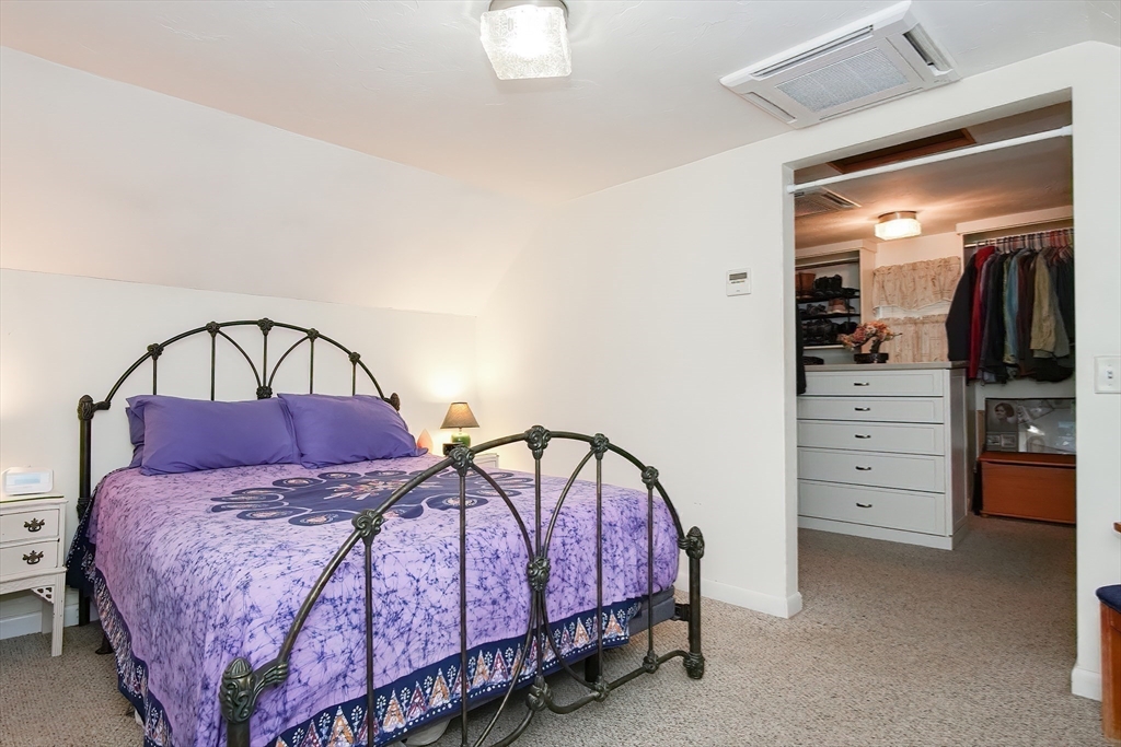 12 Thirteenth St