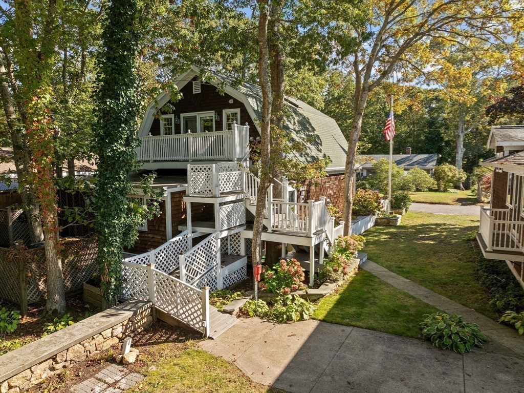15 Upland Road