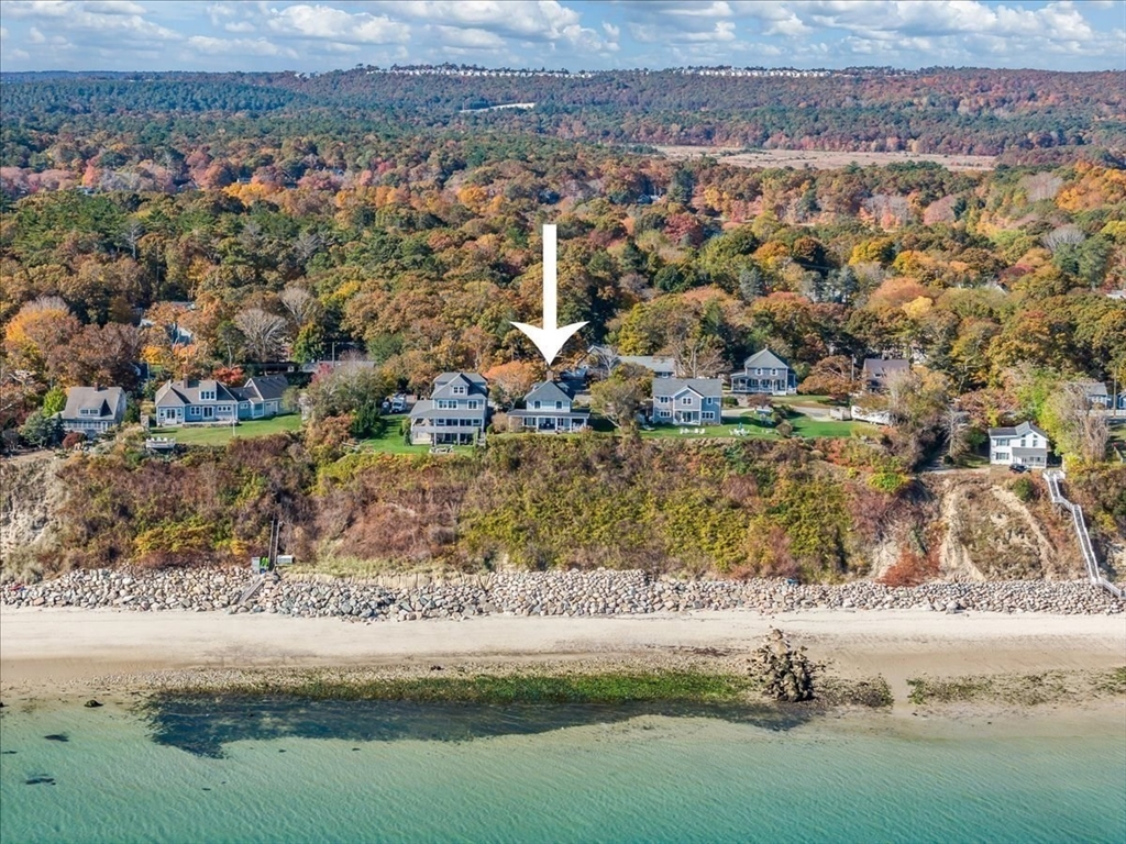 79 Manomet Ave