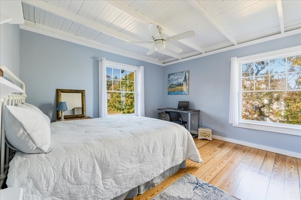 79 Manomet Ave