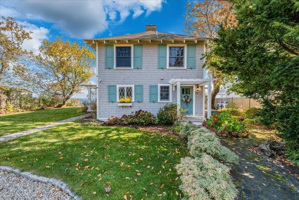 79 Manomet Ave