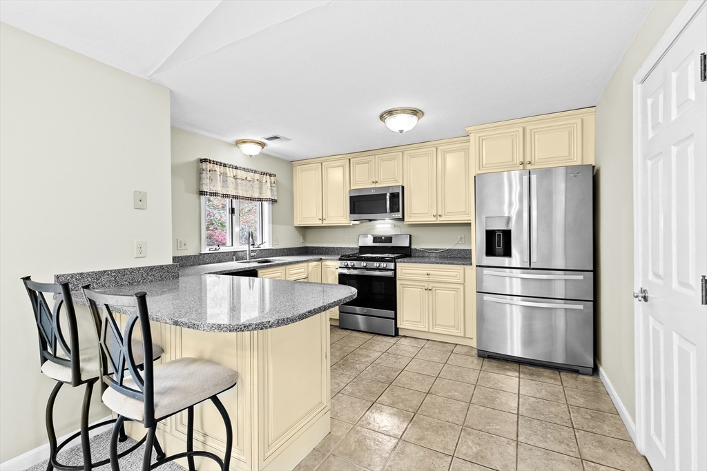 4 Browning Ct # A