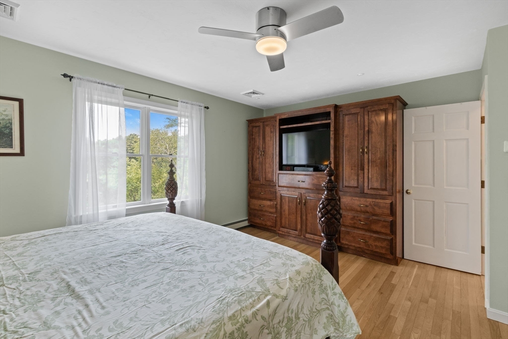 4 Canterbury Lane
