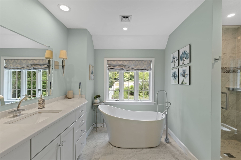 4 Canterbury Lane