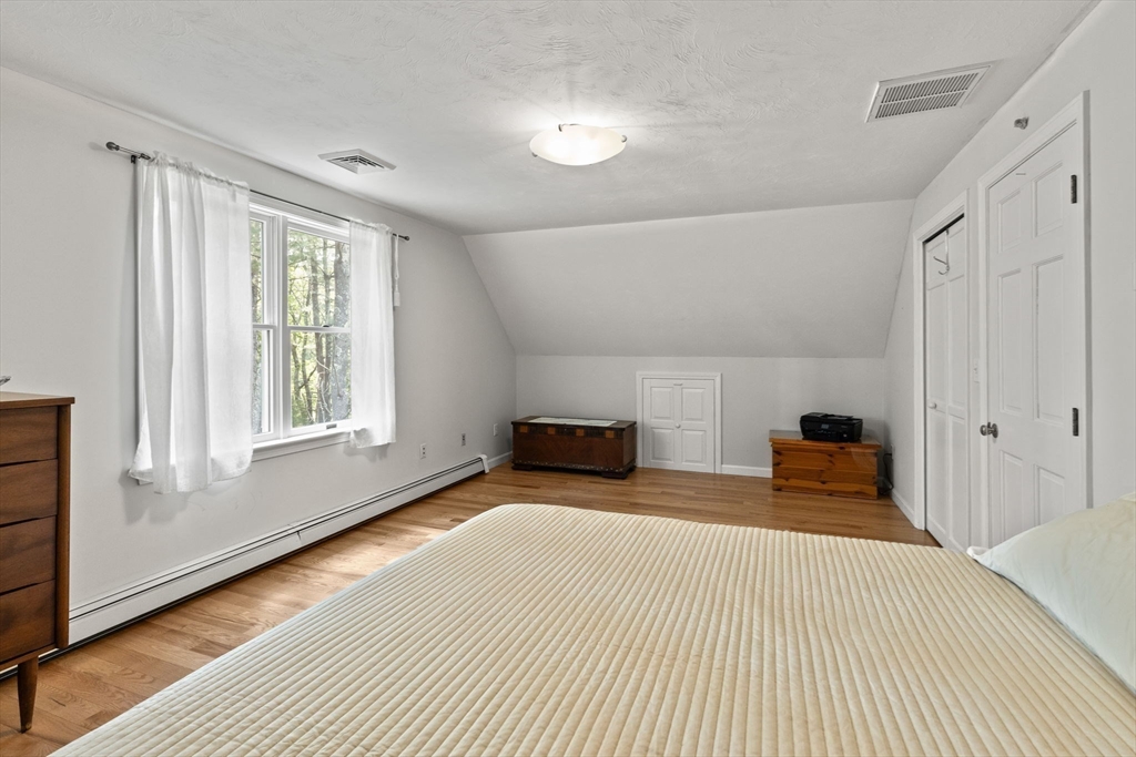 4 Canterbury Lane