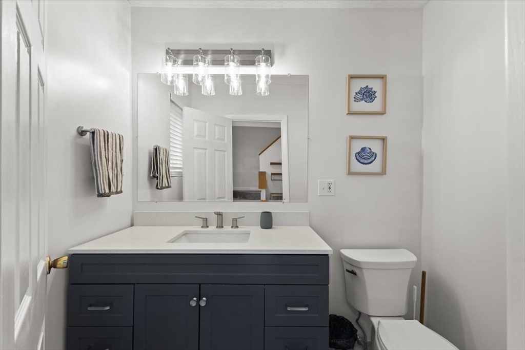 84 Roundhouse Rd # 84