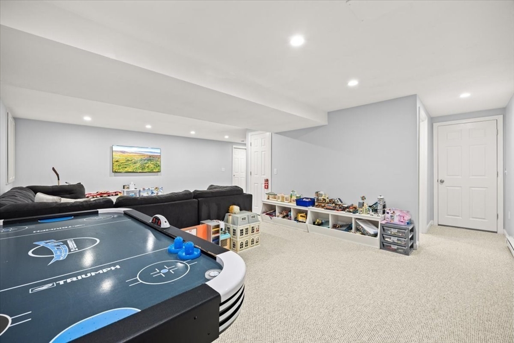 20 Settlers Way