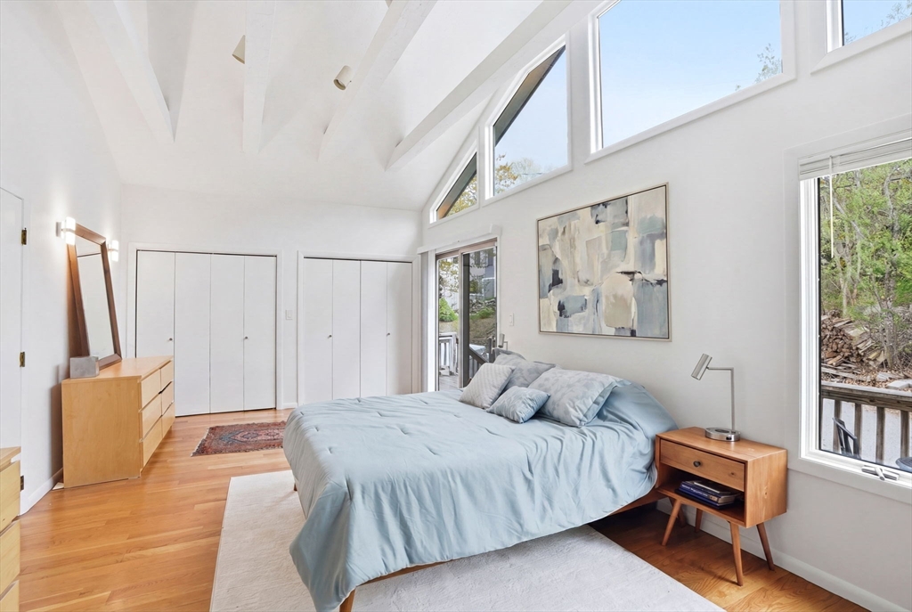 6 Upland Road