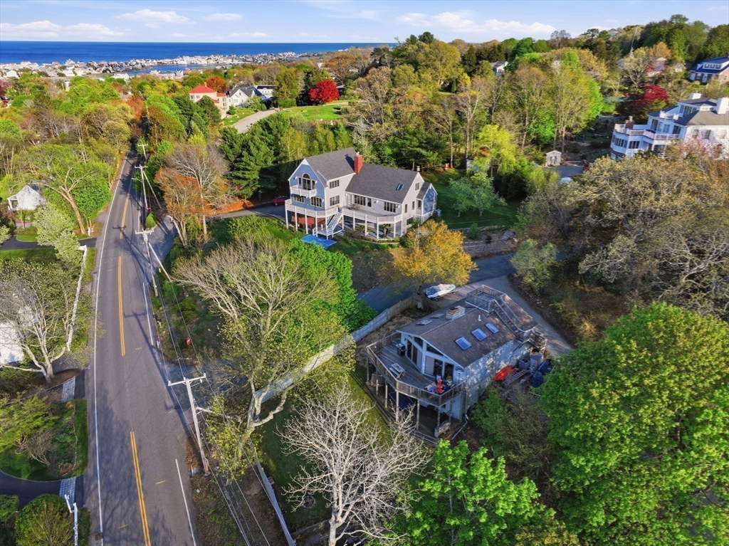 6 Upland Road