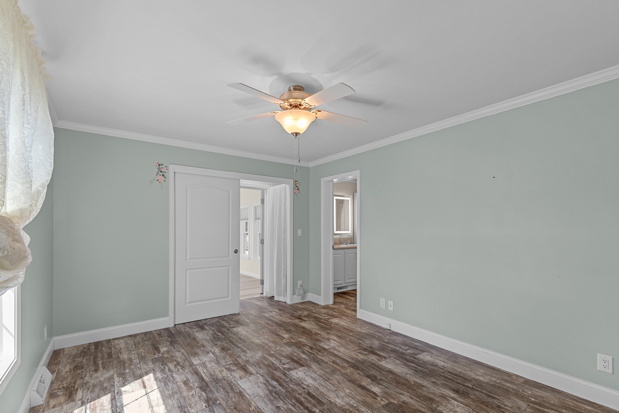 15 Indian Trail