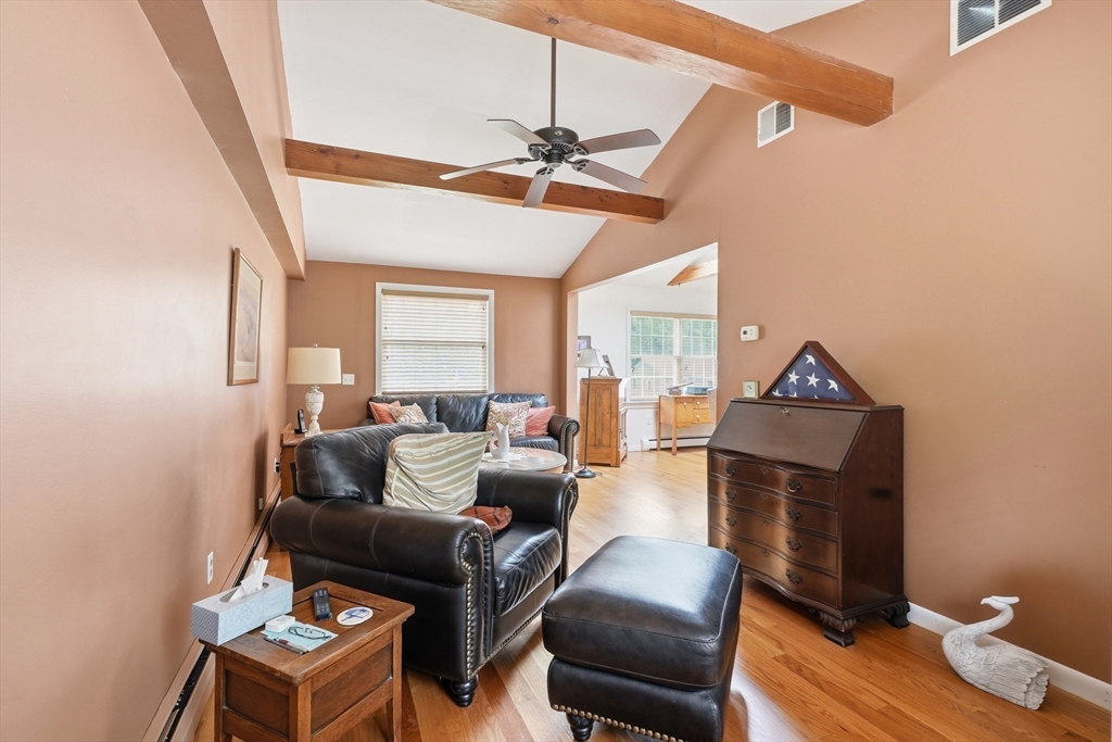 40 Cape Cod Lane