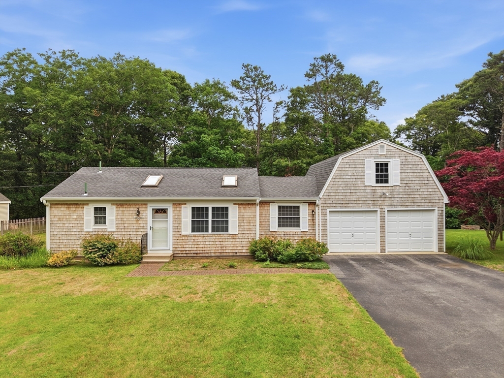40 Cape Cod Lane