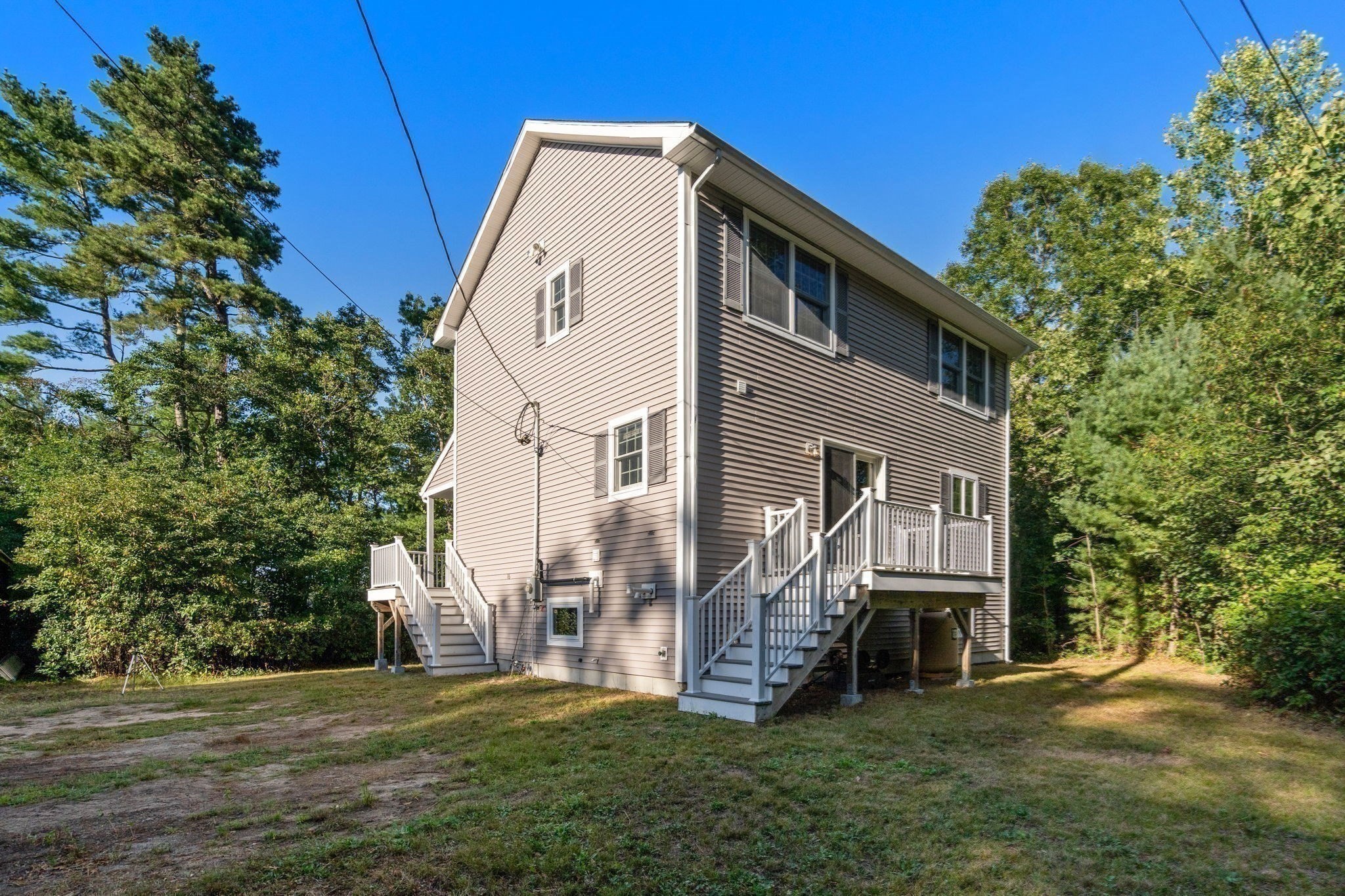 16 Carmichael Way