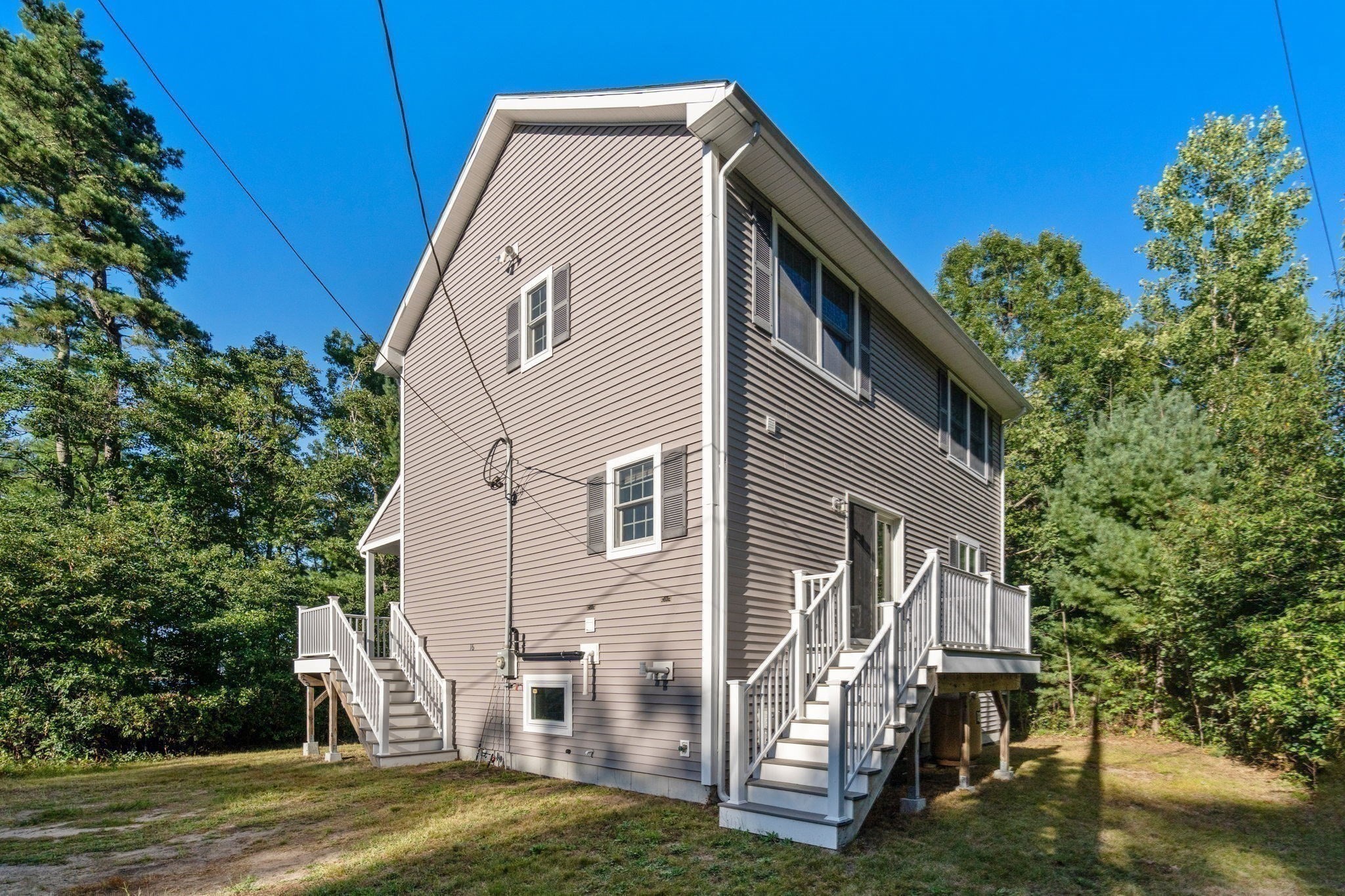 16 Carmichael Way