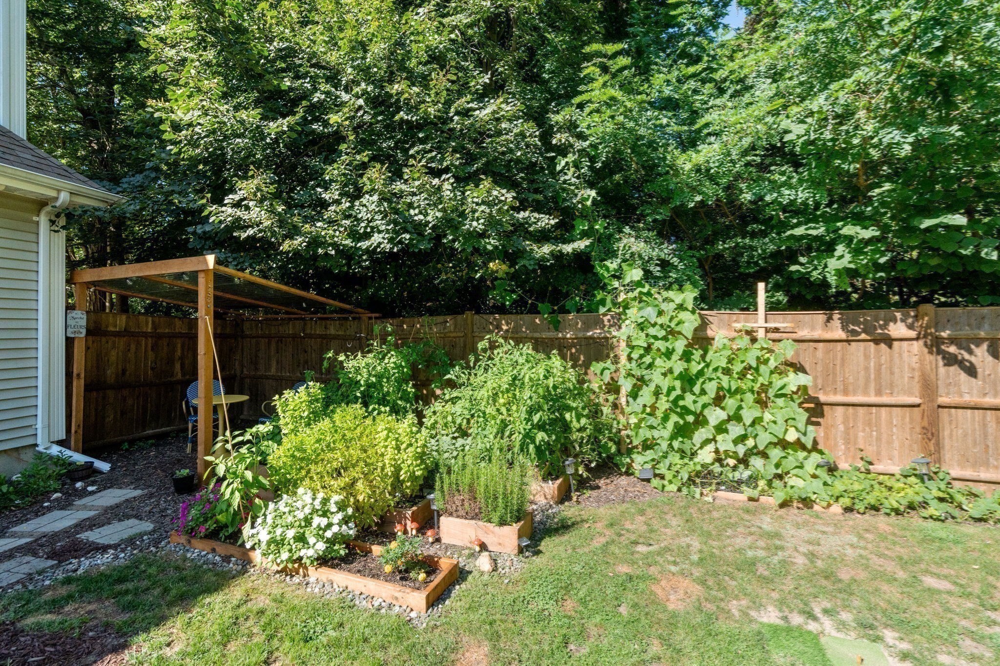 26 Beaver Dam Road