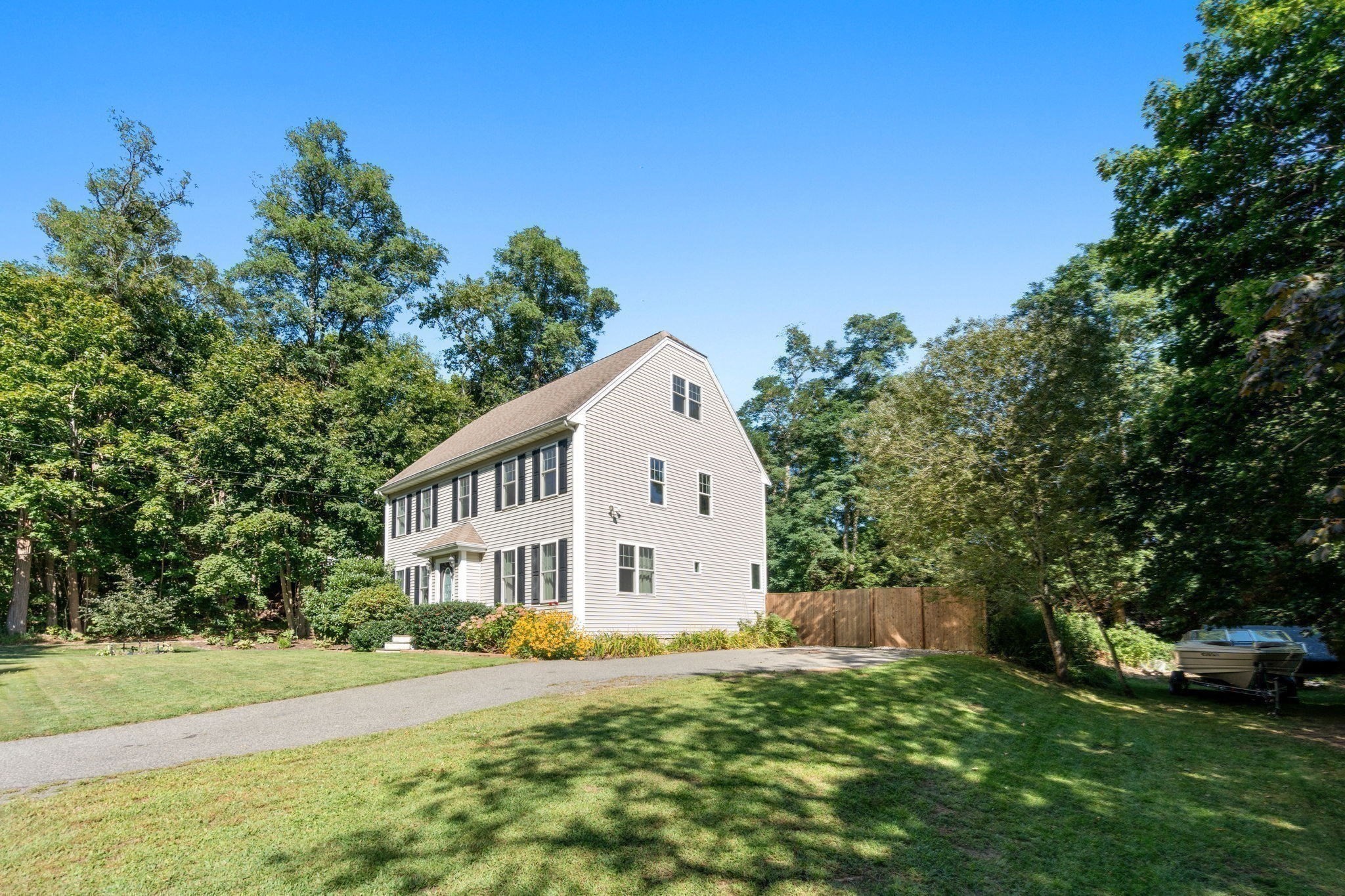 26 Beaver Dam Road