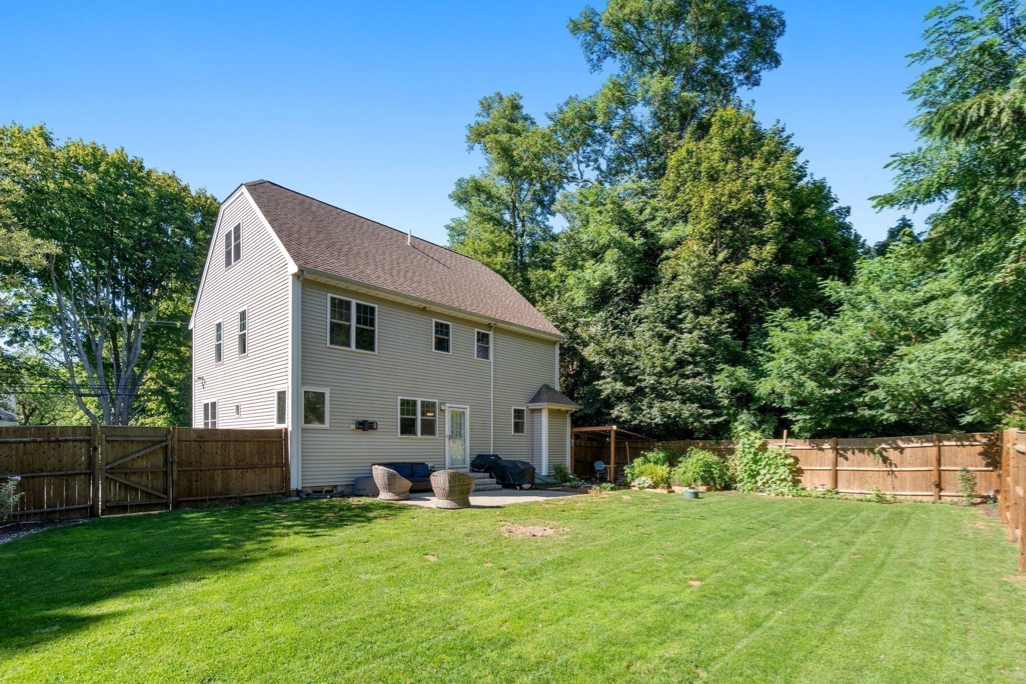 26 Beaver Dam Road