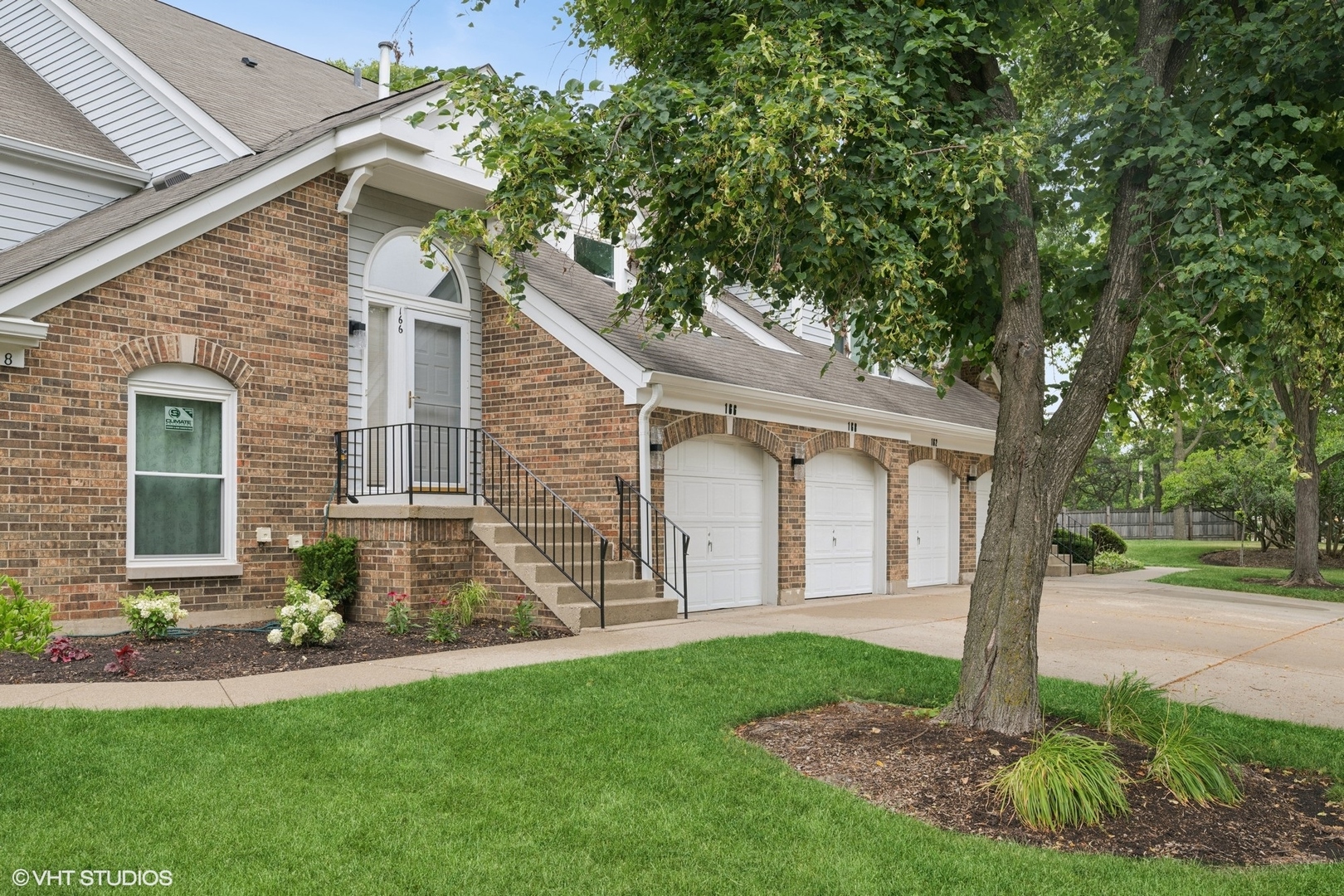166 Willow Parkway Unit: 166