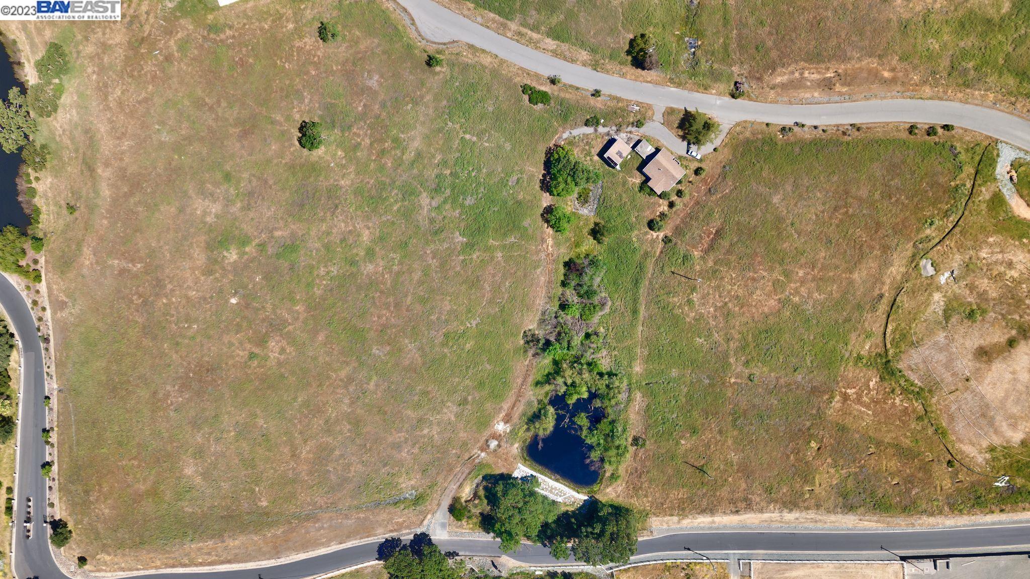 7768 Laguna Heights Ct