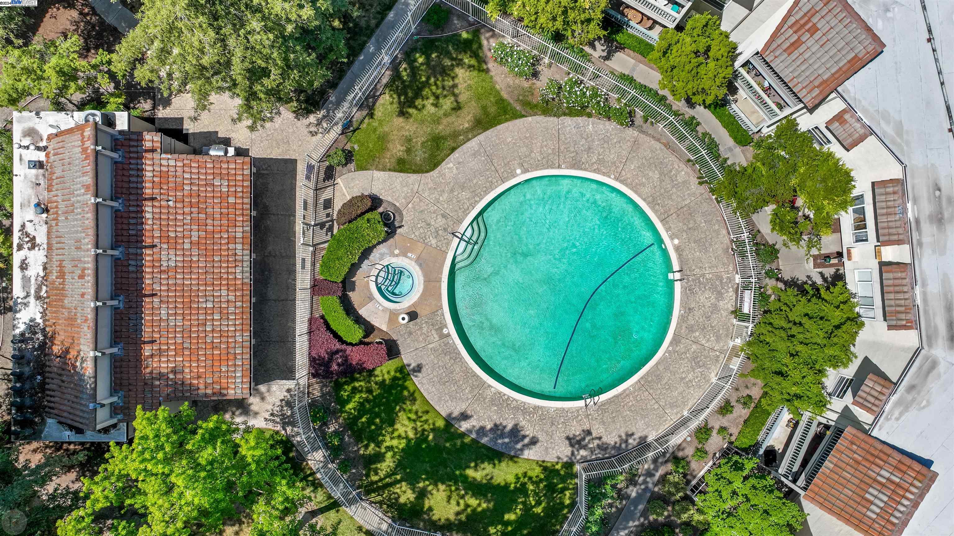 1087 Murrieta Blvd # 342