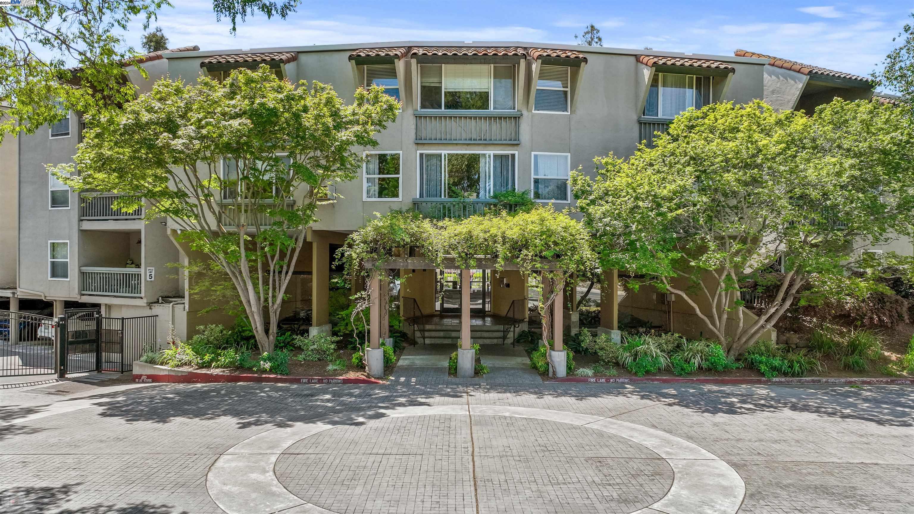 1087 Murrieta Blvd # 342