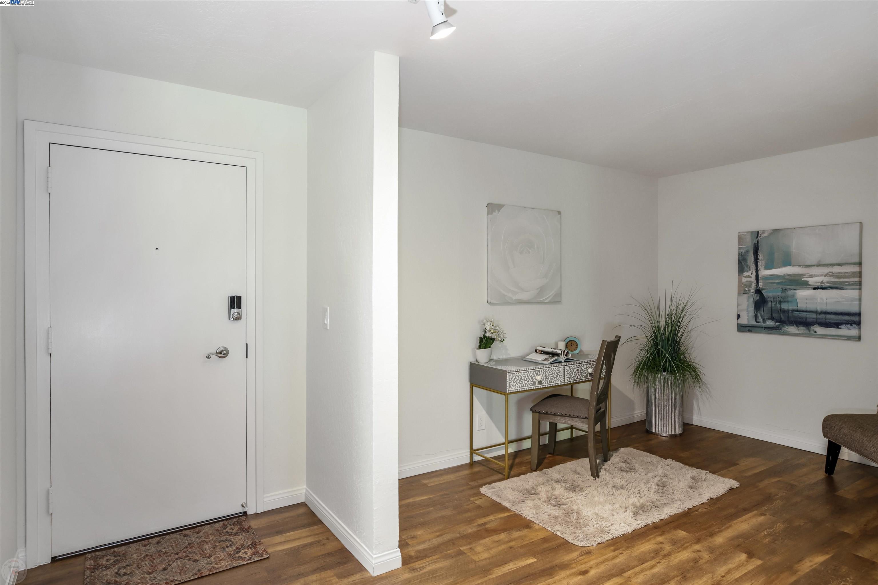 1087 Murrieta Blvd # 342