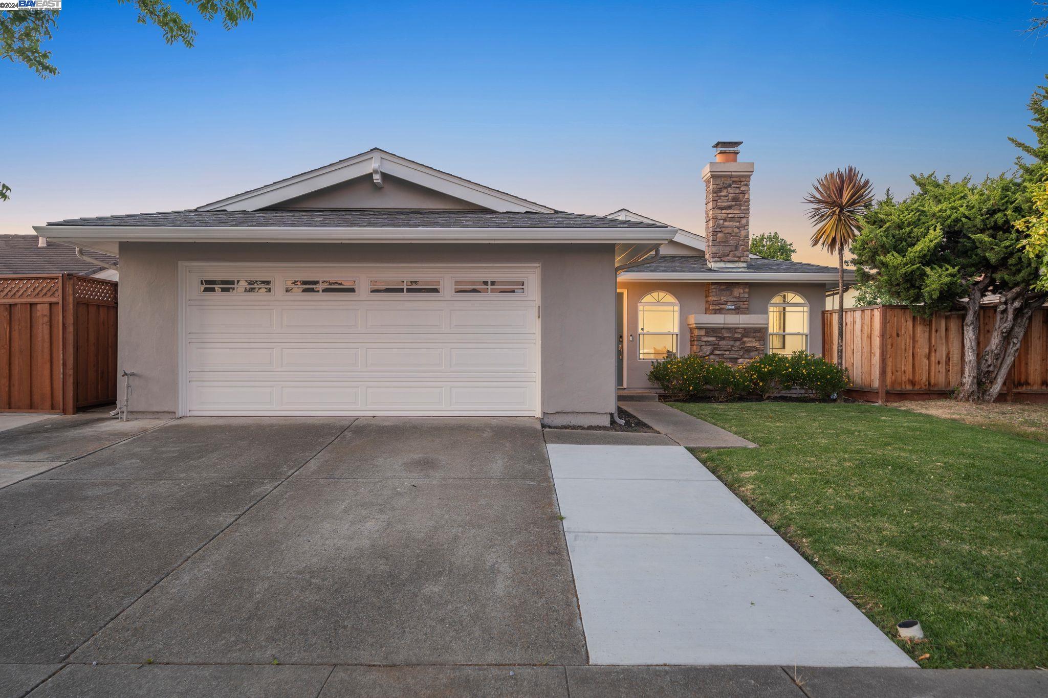 32488 Lake Chabot St