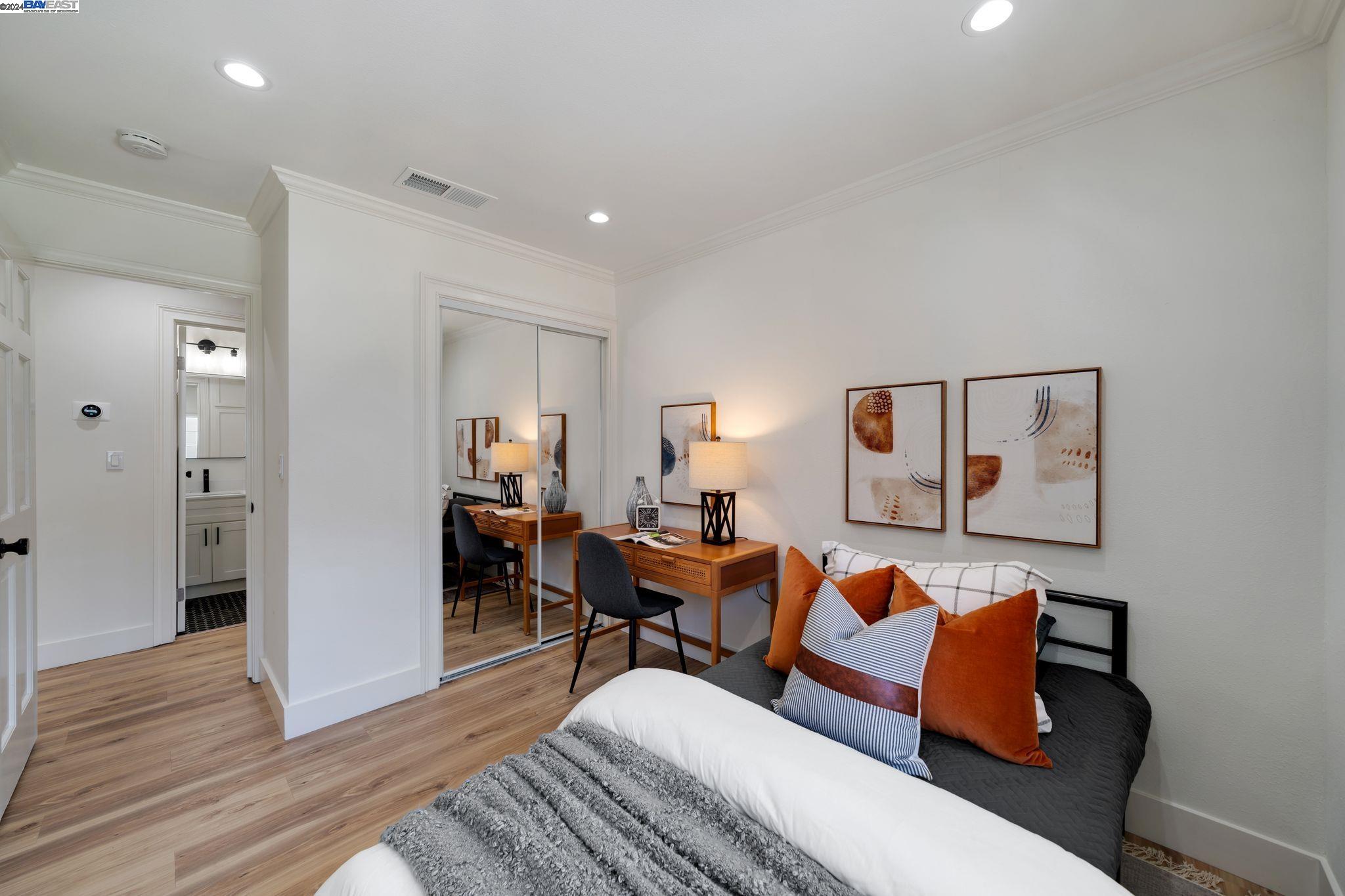 32488 Lake Chabot St