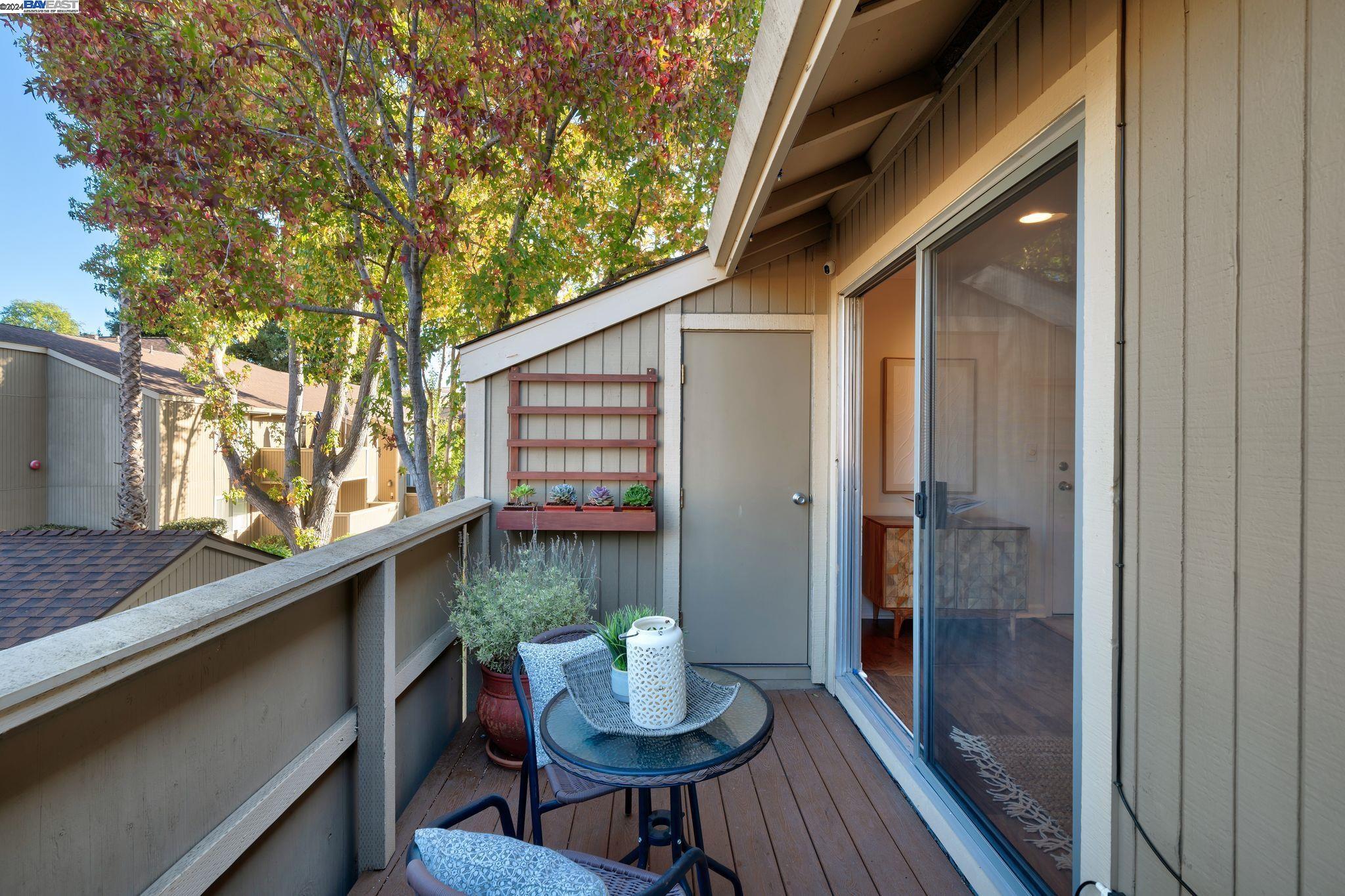 3284 Red Cedar Ter