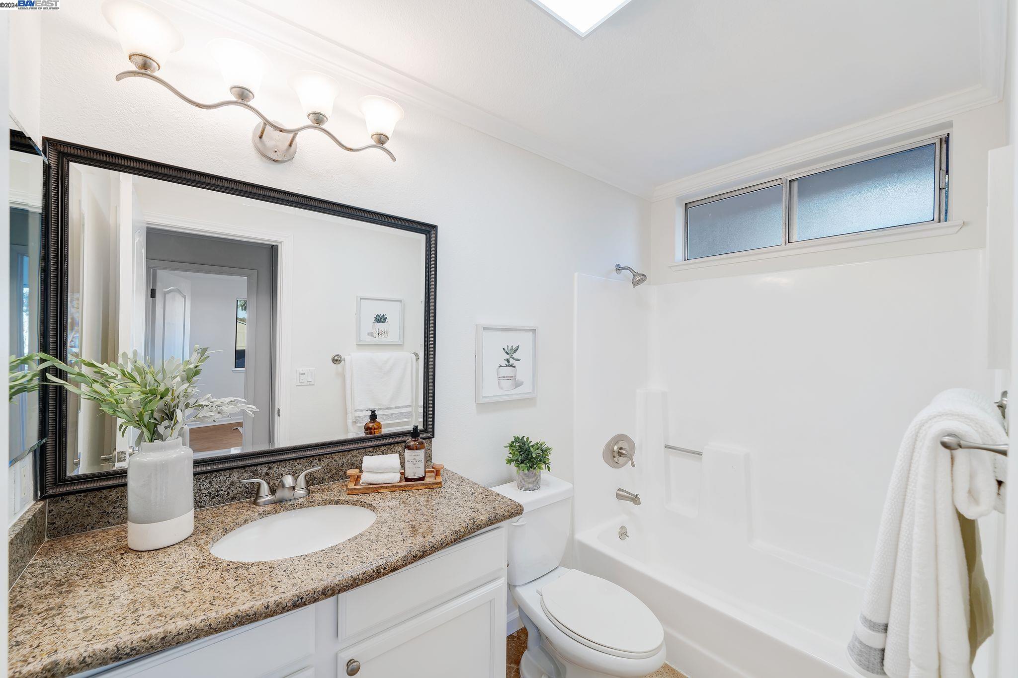 3284 Red Cedar Ter