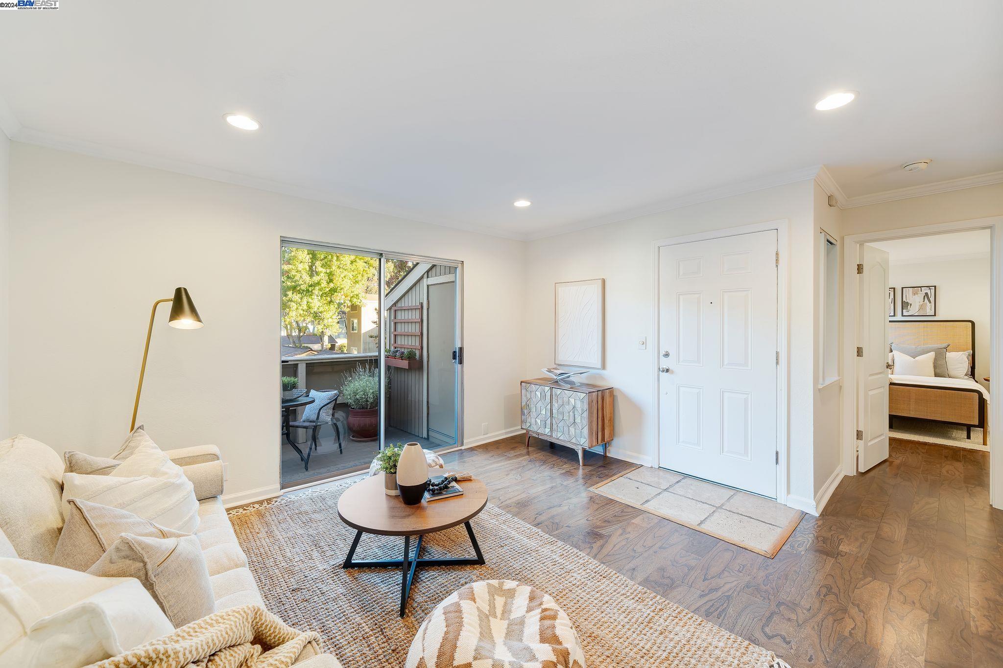 3284 Red Cedar Ter