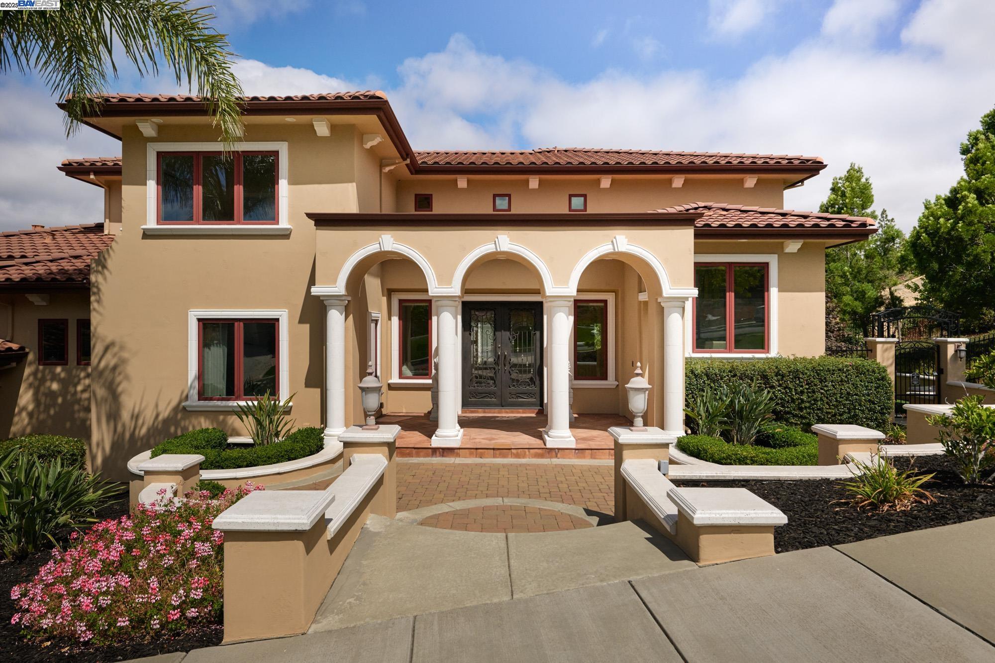 44506 Vista Grande Court