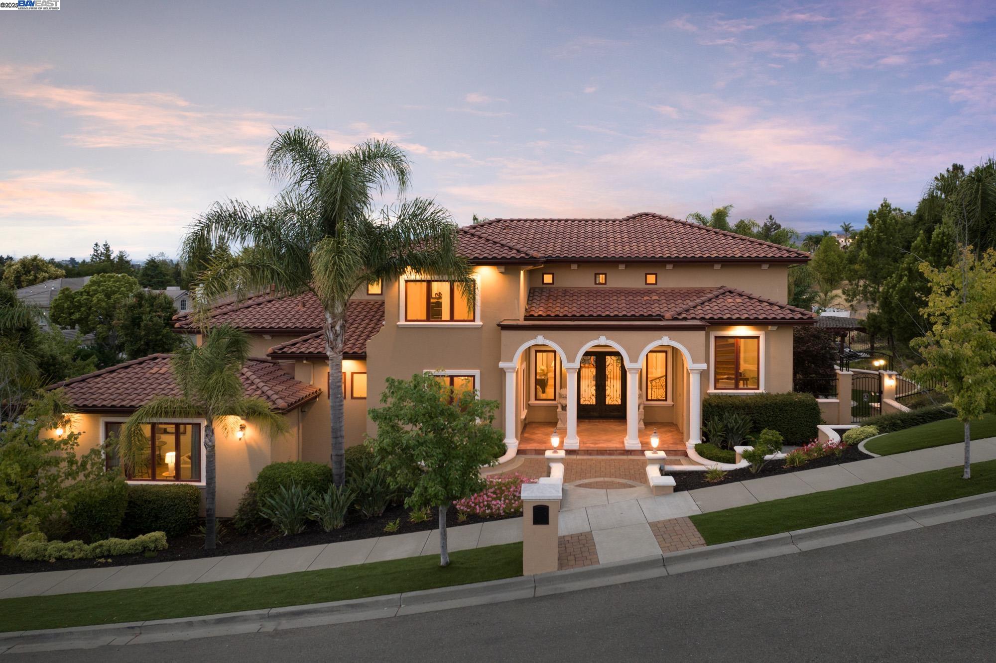 44506 Vista Grande Court