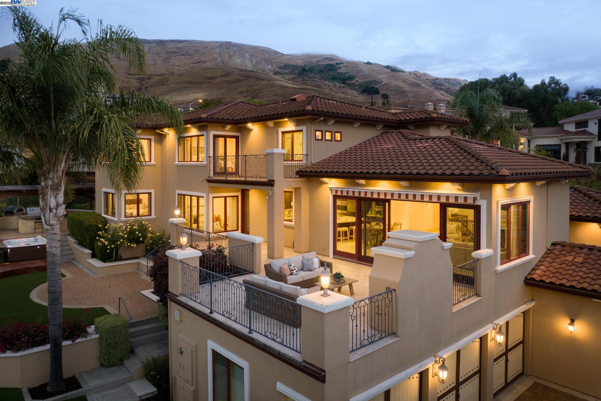 44506 Vista Grande Court