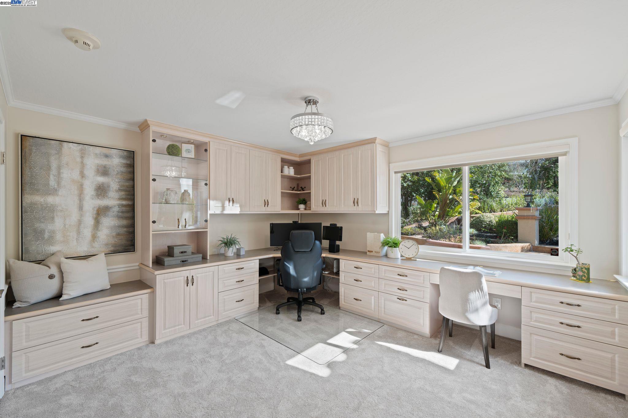 46925 Aloe Court