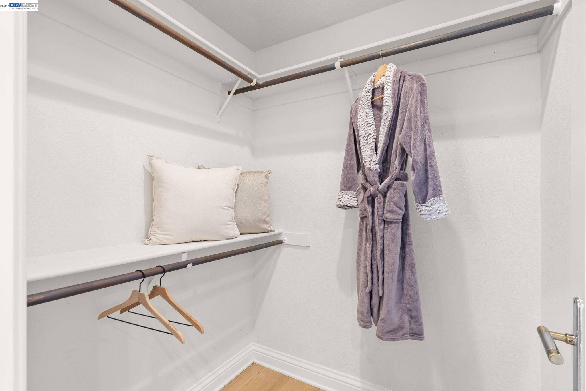 47849 Avalon Heights Ter