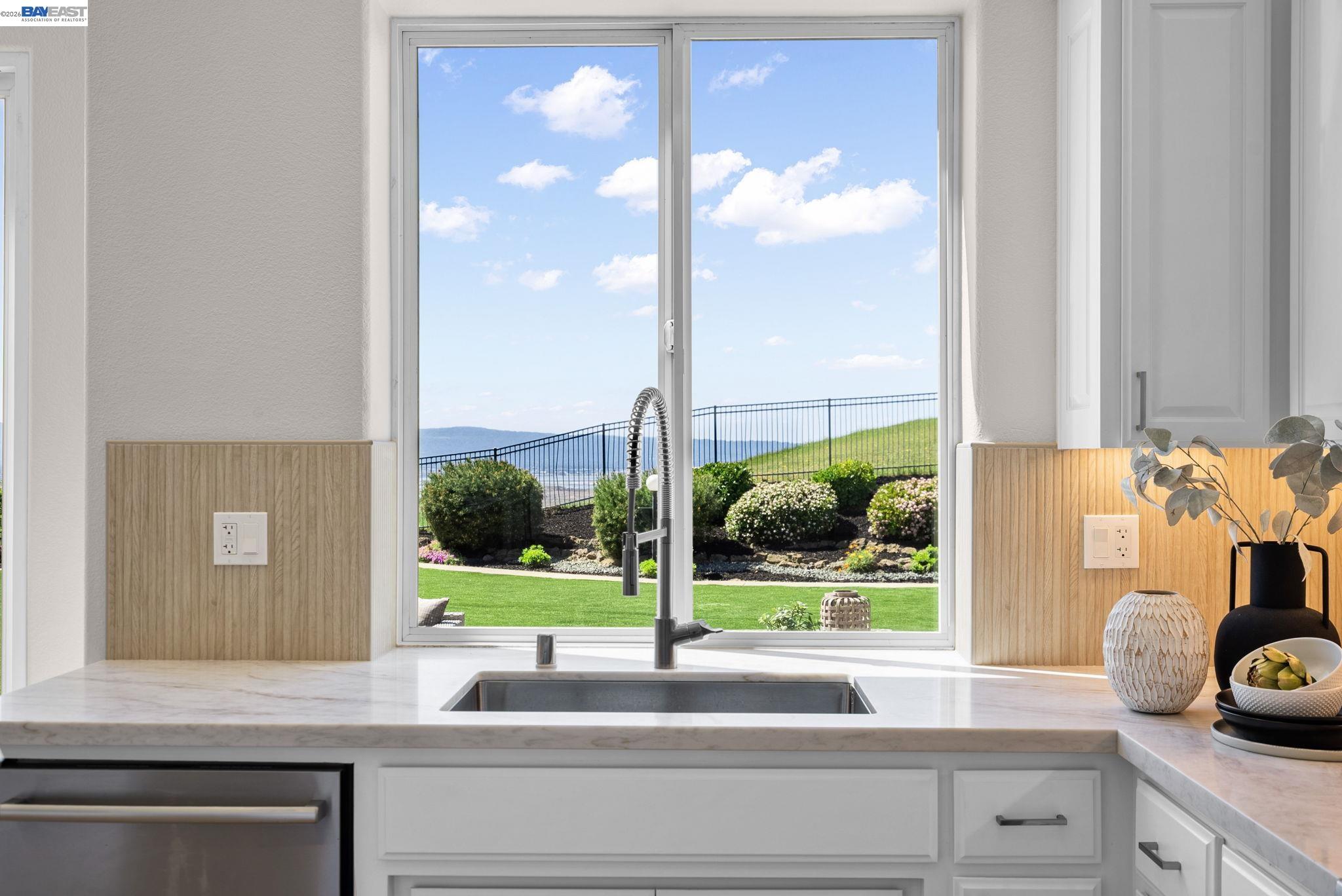 47849 Avalon Heights Ter