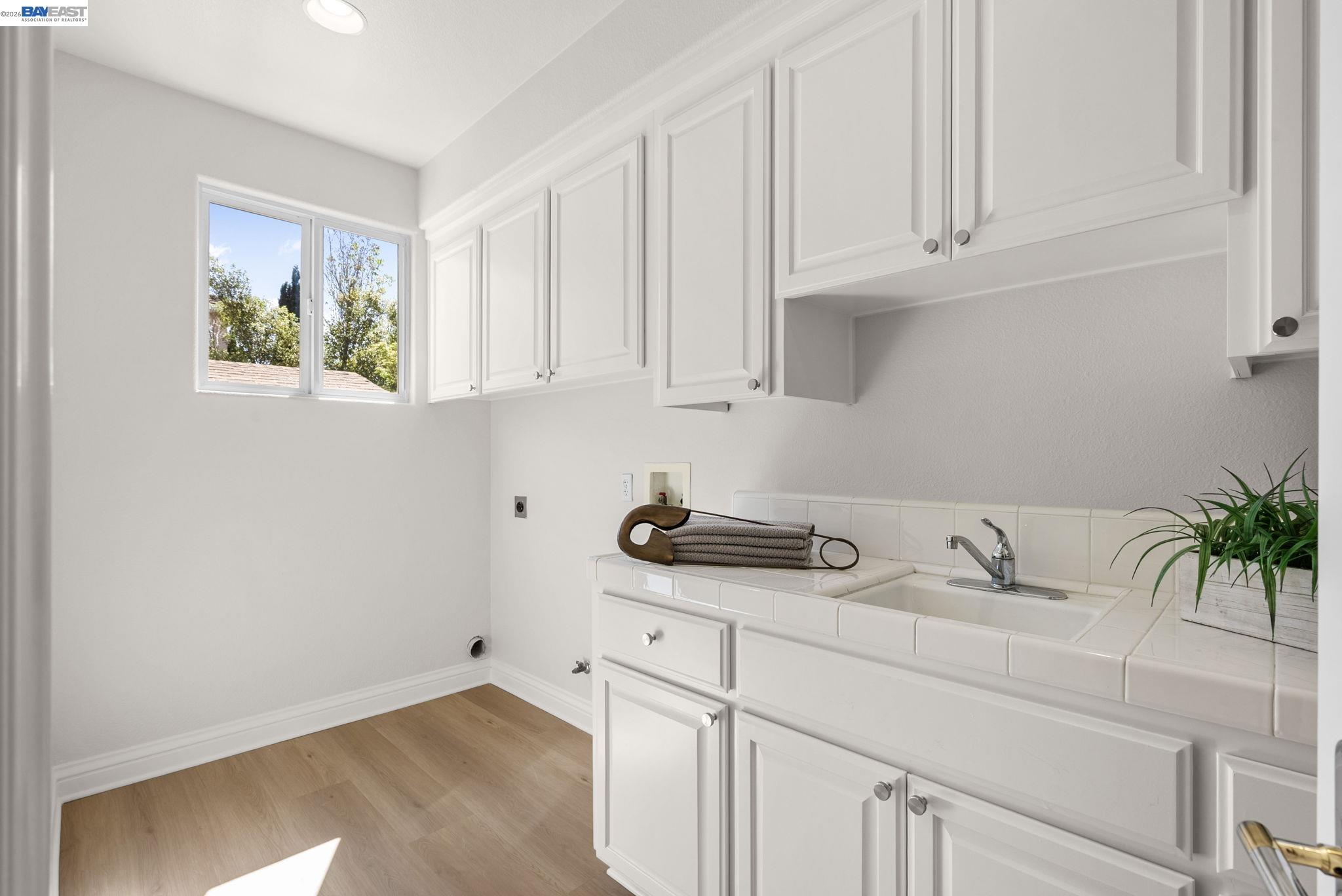 47849 Avalon Heights Ter