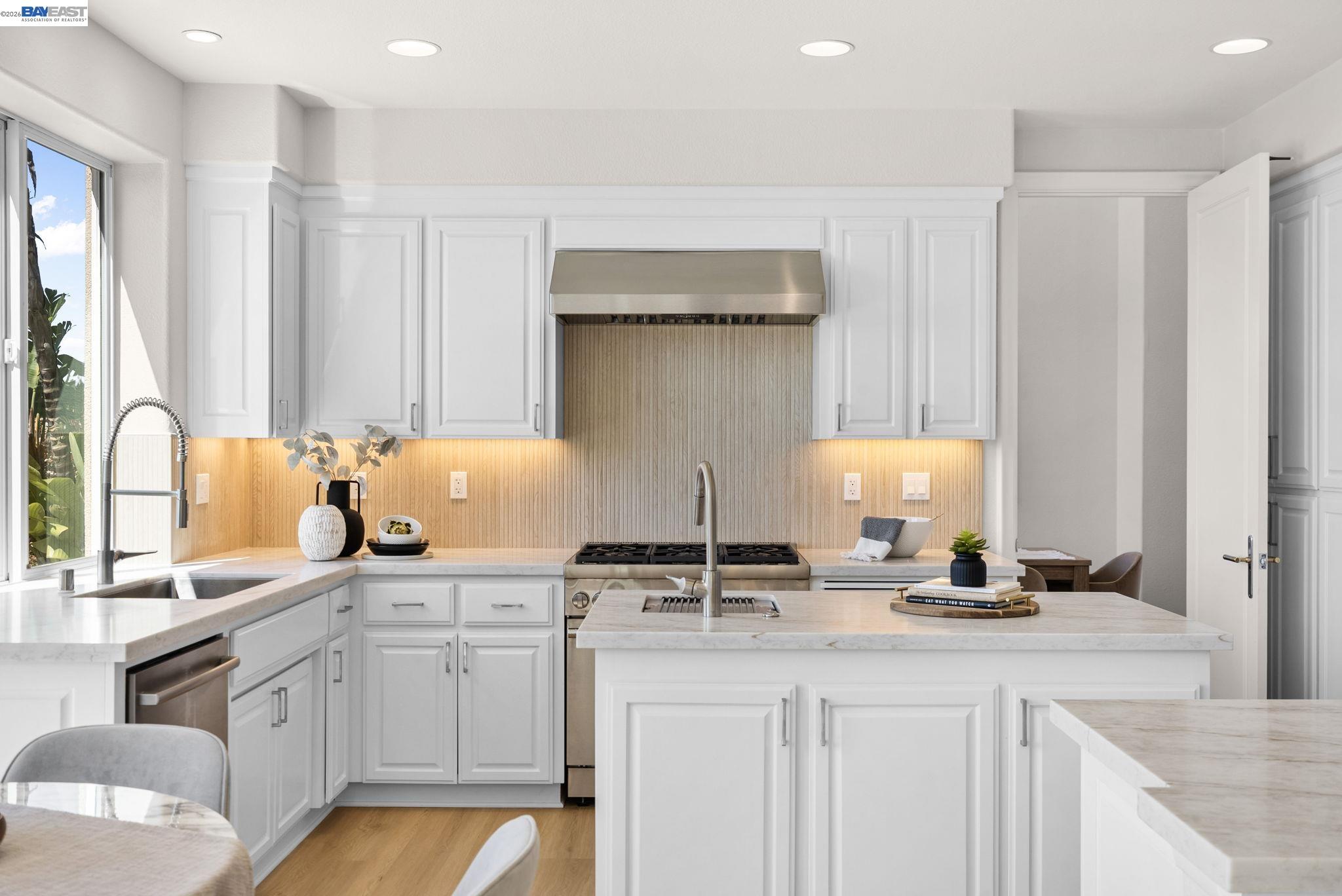 47849 Avalon Heights Ter