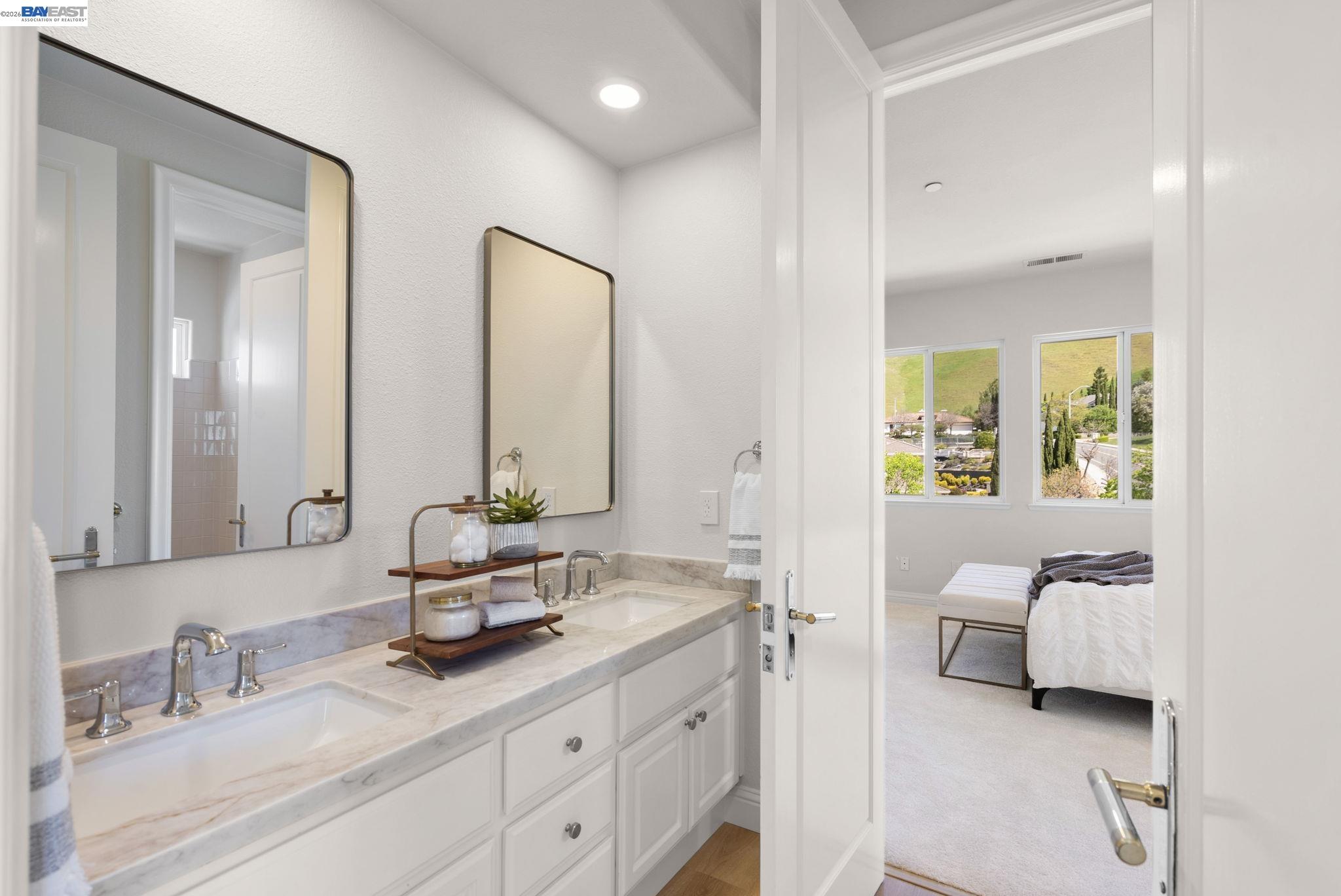 47849 Avalon Heights Ter