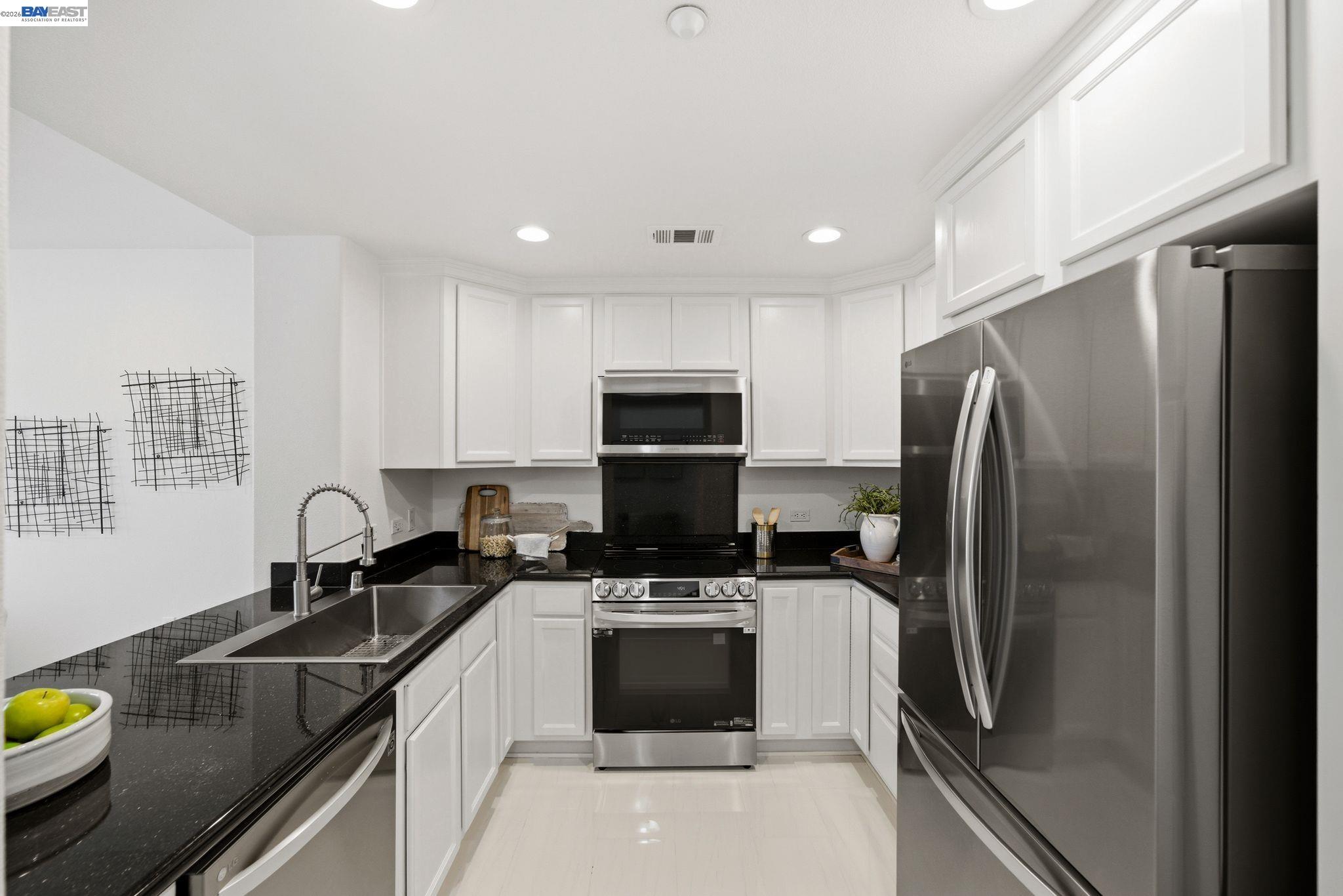 49002 Cinnamon Ferm Common # 507